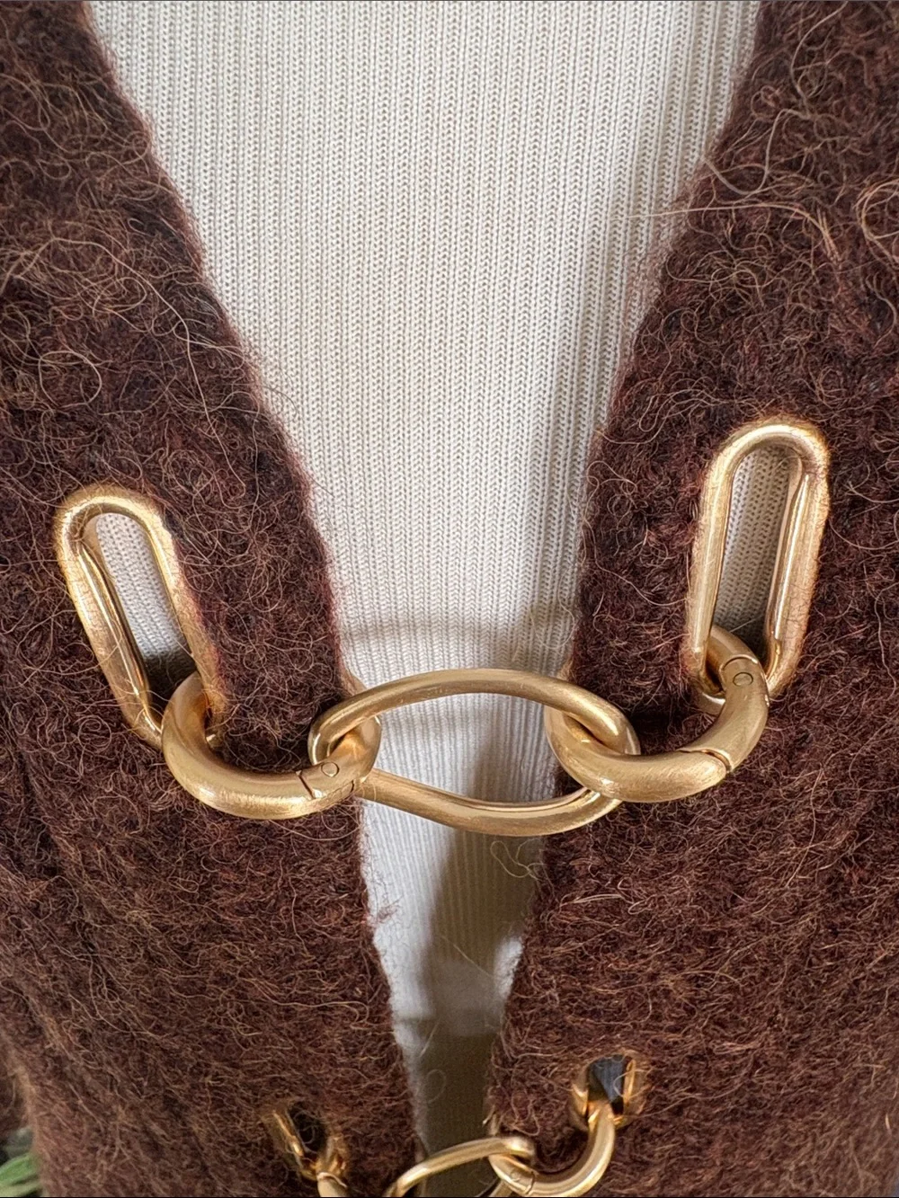 Cult Gaia Brown Wool Gold-Tone Link Closure V-Neck Cardigan Sweater L - Picture 4 of 7